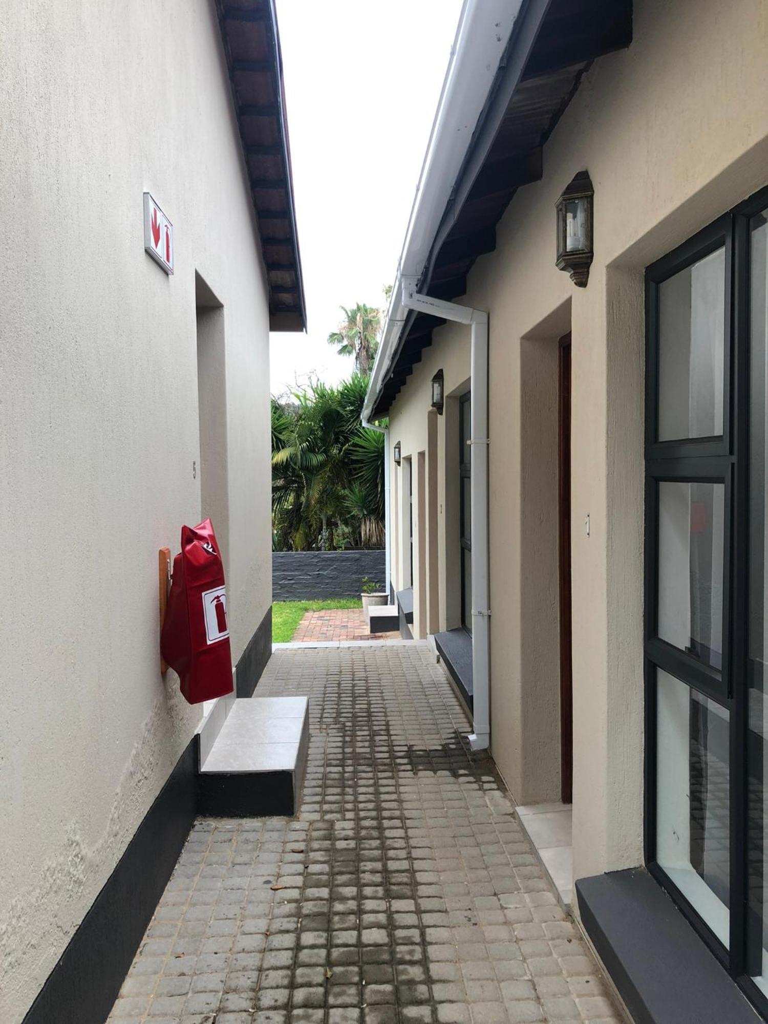 נלספרויט Spring Acres Guesthouse מראה חיצוני תמונה